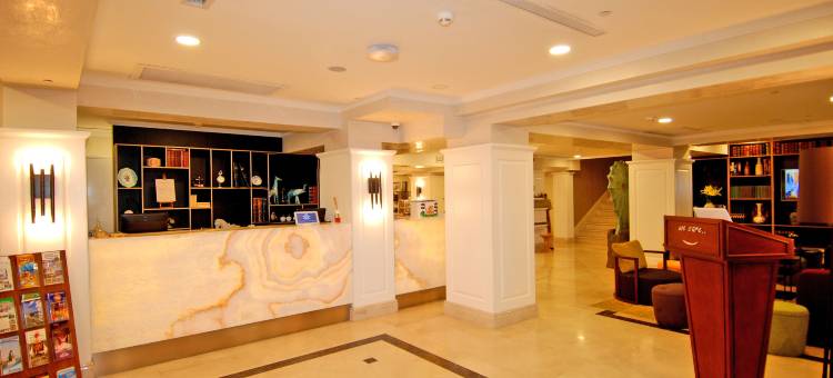 苏塔那梅老城多索多西酒店(Dosso Dossi Hotels Old City)图片