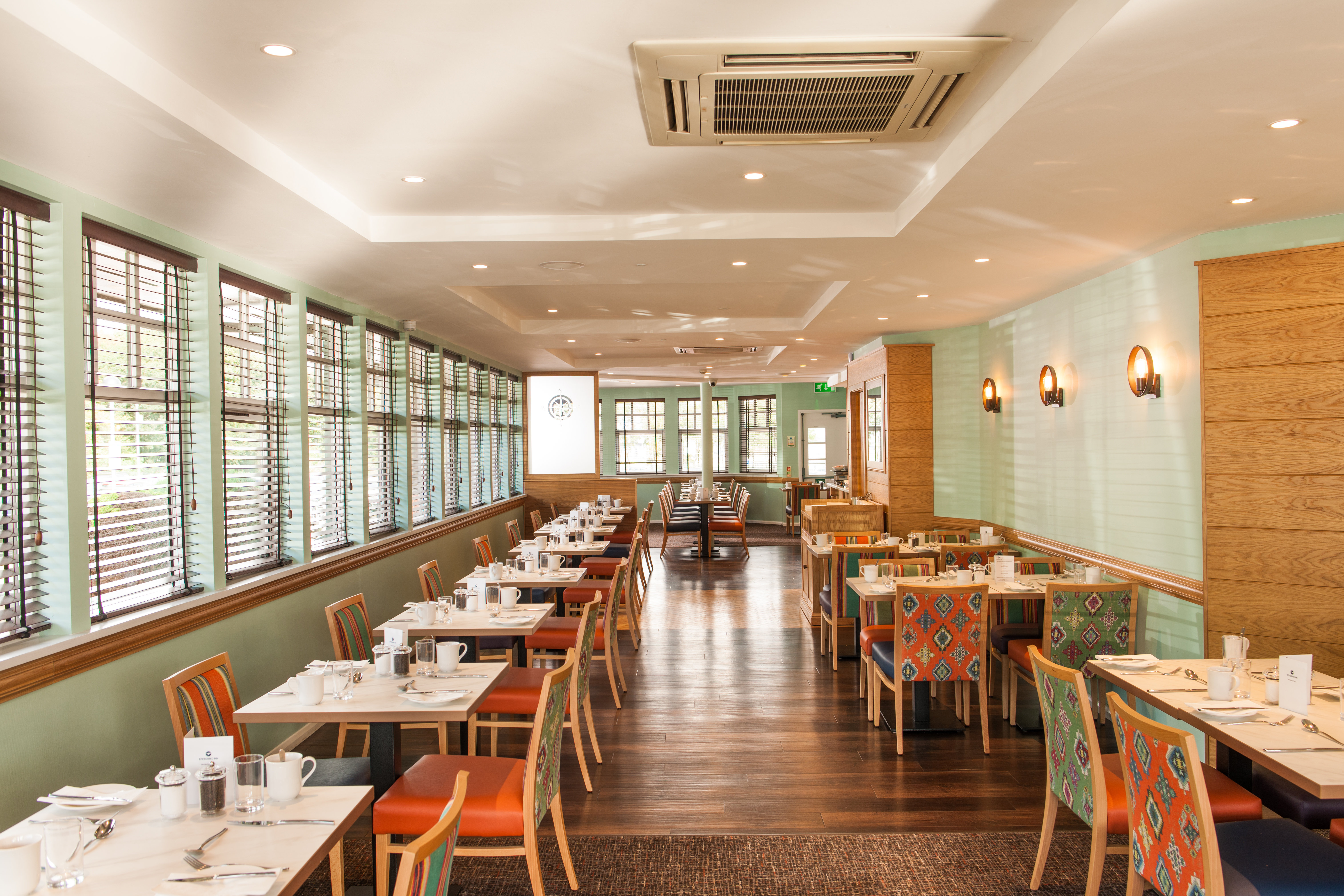 Leonardo Inn Aberdeen AirportOver view