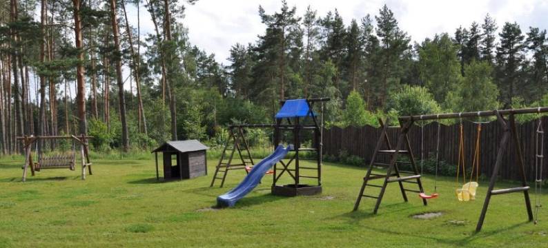 莱兹乌斯特尼别墅酒店(Villa Leśne Ustronie)图片