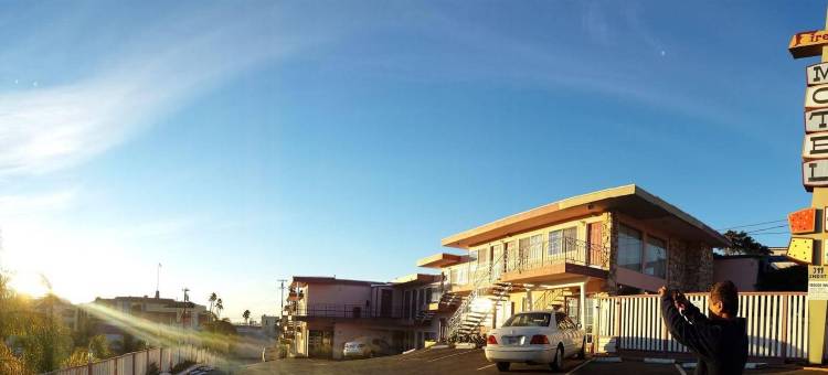 炉边旅馆(Fireside Inn by the Beach Boardwalk & Bowling)图片