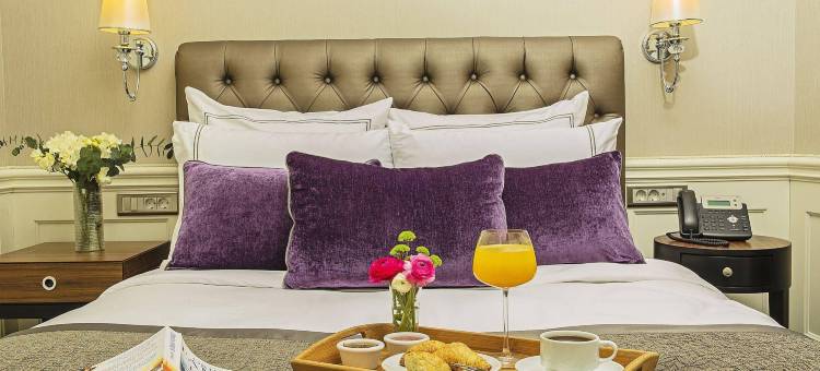 美罗迪巴格达利岩酒店(Meroddi Bagdatliyan Hotel)图片