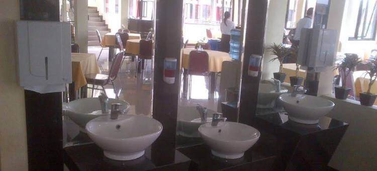 Urbanview Hotel Gumilang Puncak图片