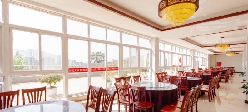 米易长林康养休闲中心客房图片