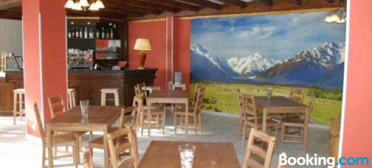 爱特摩斯菲尔酒店(Atmosphere Hotel)图片