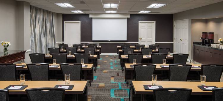 旧金山机场牡蛎角索内斯塔 ES 套房海滨酒店(Sonesta ES Suites San Francisco Airport Oyster Point Waterfront)图片