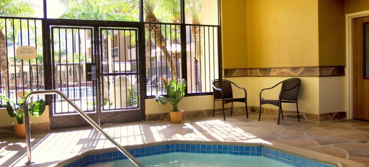 圣迭戈索伦托山谷万怡酒店(Courtyard San Diego Sorrento Valley)图片