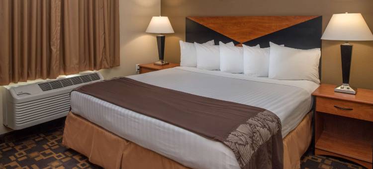 贝斯特韦斯特修尔住宿普拉斯酒店 - 肯纳威克三城(Best Western Kennewick Tri-Cities Center Hotel)图片