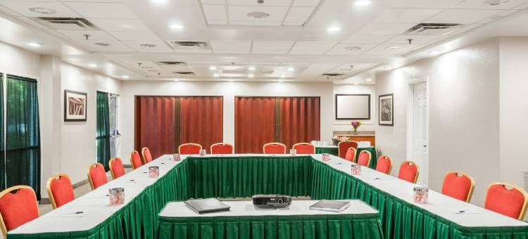 库克维尔丽怡酒店(Country Inn & Suites by Radisson, Cookeville, TN)图片