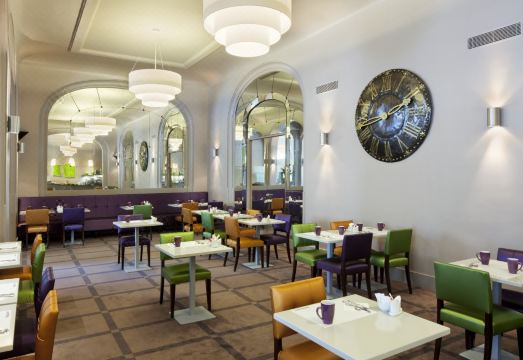 Holiday Inn PARIS - GARE DE LYON BASTILLE by IHG Hotel Overview