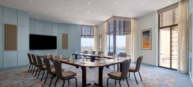 迪拜德伊勒河丽笙酒店(Radisson Blu Hotel, Dubai Deira Creek)图片