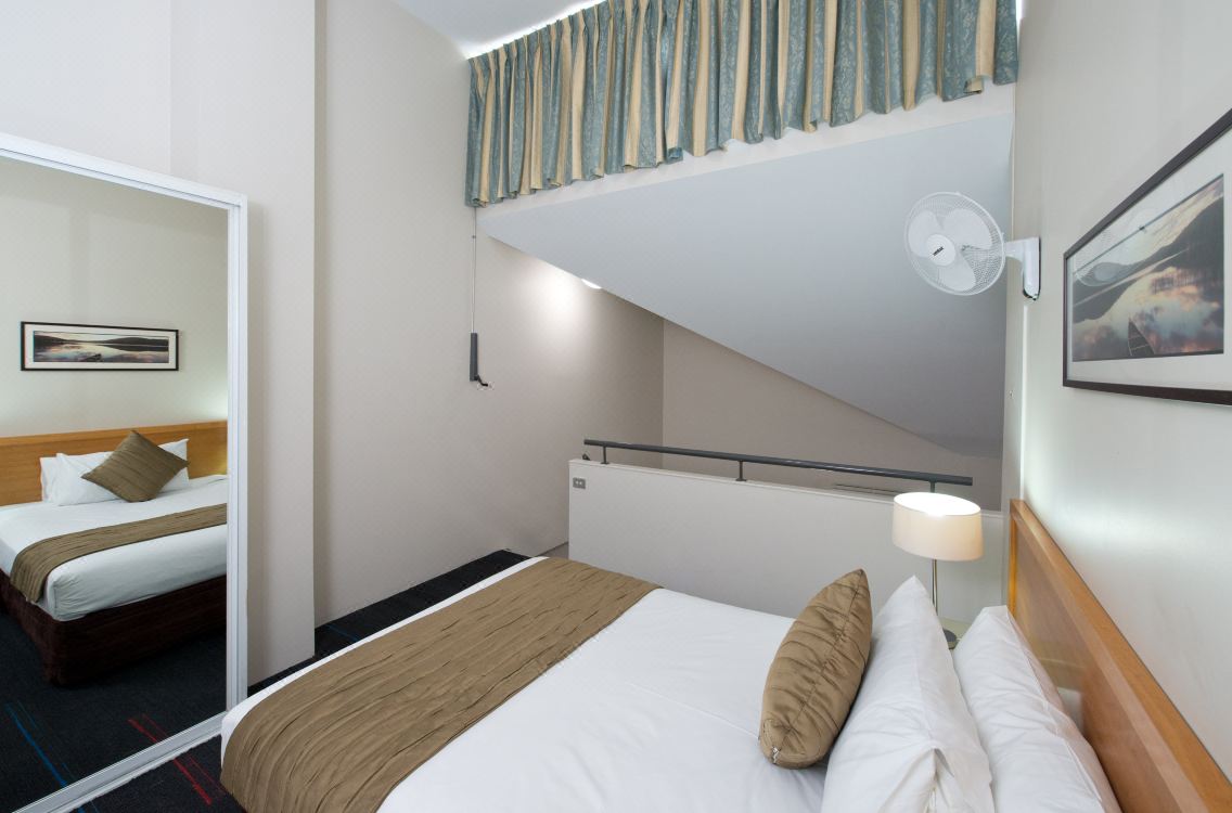 Apx Parramatta Hotel Reviews And Room Rates - 