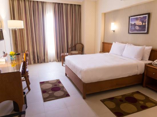 The Grand Plaza Hotel Smouha Hotel Reviews And Room Rates Trip Com