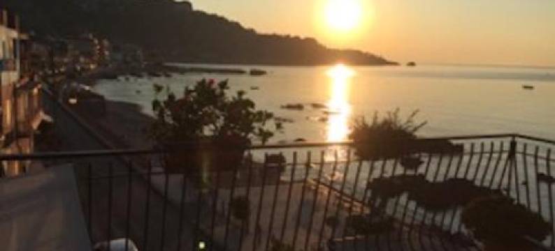 Miriam Sea Front Apartment Jacuzzi图片