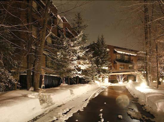 定山溪山亭俱樂部酒店