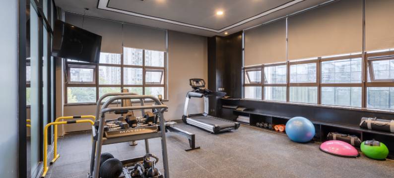 成都桐梓林火车南站亚朵酒店图片