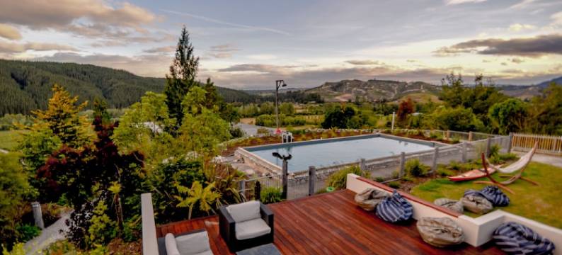 雷纳尔顿公寓酒店(Reynalton Apartments)图片