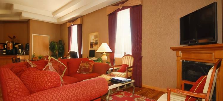 西第蒙贝斯特韦斯特优质套房酒店(Best Western Plus des Moines West Inn  Suites)图片