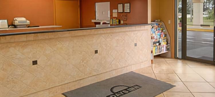 奥蒙德海滩戴斯酒店(Days Inn by Wyndham Ormond Beach)图片