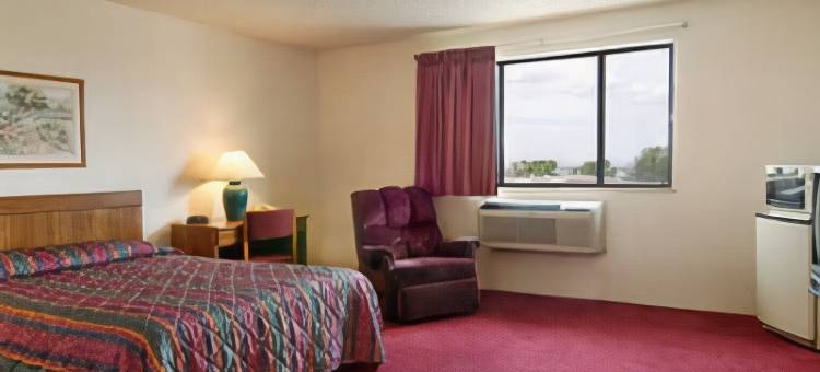 锡达城速 8 酒店(Super 8 by Wyndham Cedar City)图片