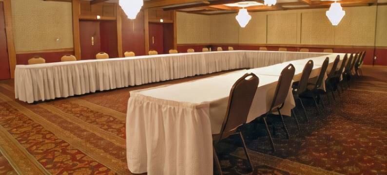 大草原贝斯特韦斯特酒店及会议中心(Best Western Prairie Inn  Conference Center)图片