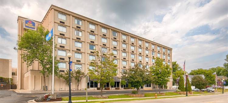 马里内特河畔贝斯特韦斯特酒店(Best Western Riverfront Inn)图片