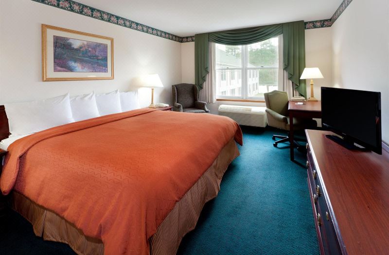 Country Inn Suites By Radisson Millville Nj Hotel Reviews And Transportation Attractions