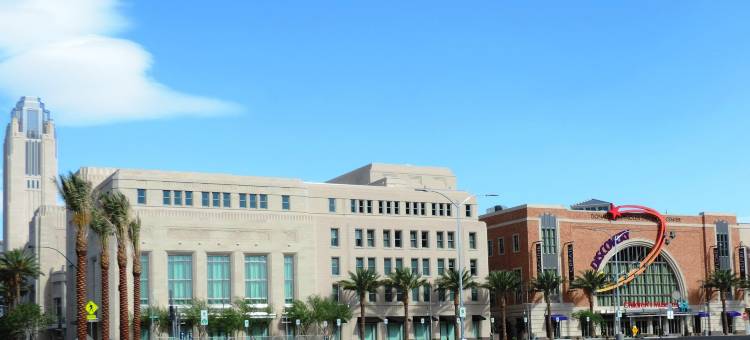 拉斯维加斯红岩拉昆塔温德姆套房酒店(La Quinta Inn & Suites by Wyndham Las Vegas Red Rock)图片