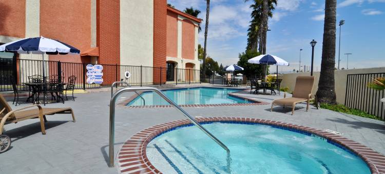 阿纳海姆橘郡贝斯特韦斯特优质酒店(Best Western Plus - Anaheim Orange County Hotel)图片