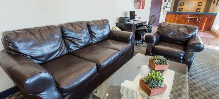 西北弗雷斯诺凯艺酒店(Quality Inn & Suites Fresno Northwest)图片
