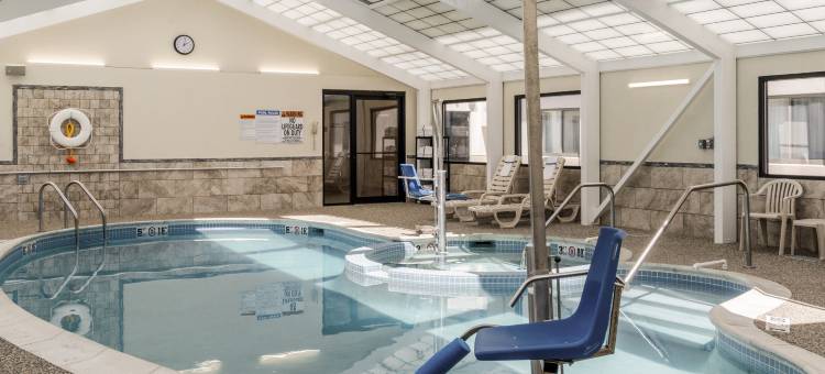 舒适套房酒店(Comfort Inn & Suites)图片