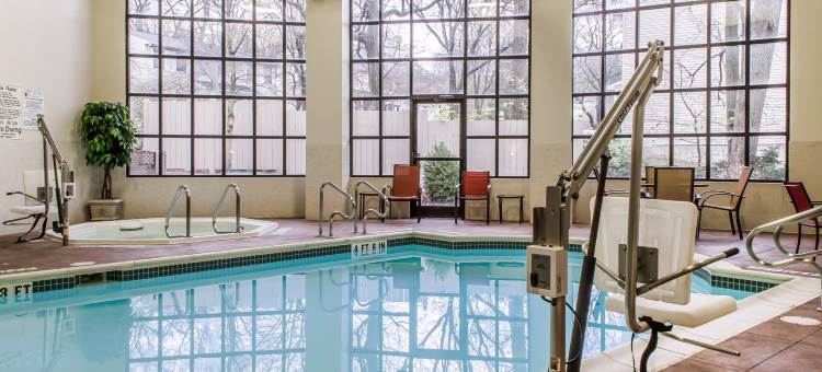 舒适套房酒店-近宾夕法尼亚州立大学(Comfort Suites Near Penn State - State College, PA)图片