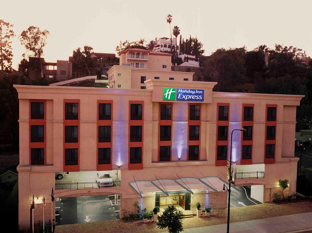 洛杉矶酒店_洛杉矶酒店预订，洛杉矶酒店价格查询和比价 - Tripadvisor猫途鹰
