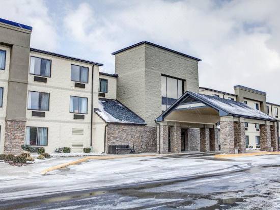 Comfort Inn Metro Airport Romulus Hotel Reviews And Room Rates