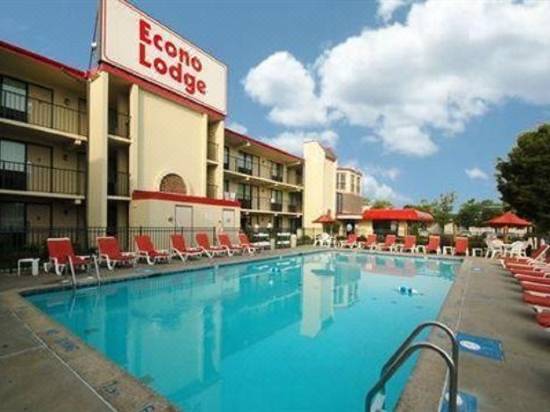 Econo Lodge Inn Suites Rehoboth Beach Hotel Reviews And Room Econo Lodge Inn Suites Rehoboth