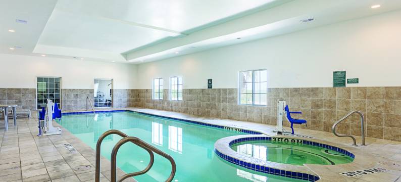 布伦纳姆呗盟酒店(Baymont by Wyndham Brenham)图片