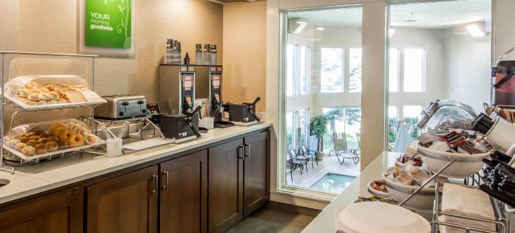 舒适套房酒店(Comfort Inn & Suites)图片