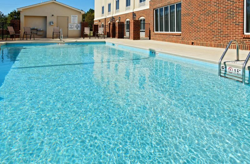 Holiday Inn Express Hotel Suites Talladega Hotel Reviews And