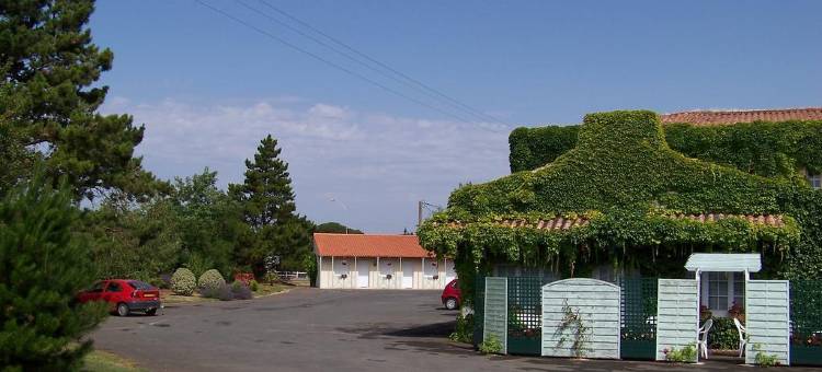 勒玛如里拉伊莱斯酒店(Le Mareuillais Hotel-Restaurant)图片