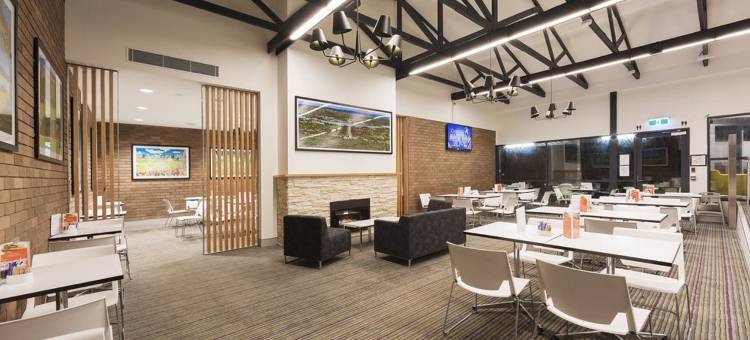 堪培拉阿利维奥旅游公园住宿(Alivio Tourist Park Canberra)图片