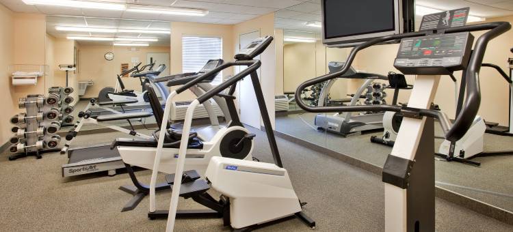 Candlewood Suites 罗克福德(Candlewood Suites Rockford)图片