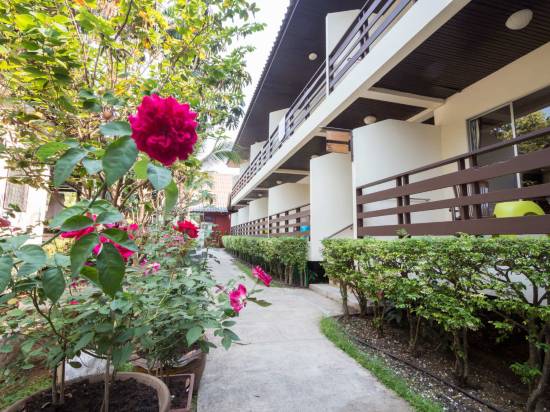 海灘花園度假村