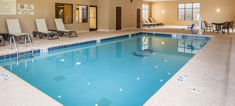 舒适套房酒店(Comfort Suites)图片