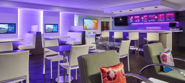 圣何塞库比蒂诺雅乐轩酒店(Aloft San Jose Cupertino)图片