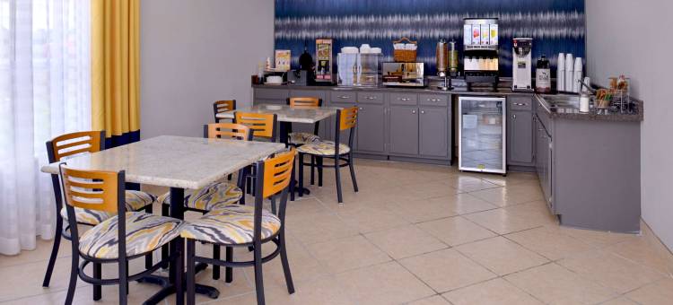 门罗维尔美洲最佳价值酒店(Americas Best Value Inn Monroeville)图片