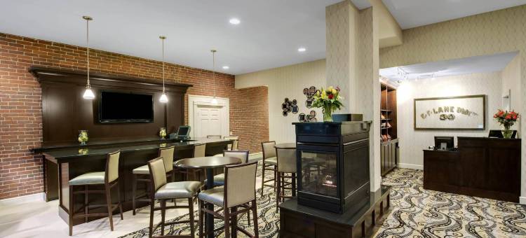 基恩市中心万豪万枫酒店(Fairfield Inn & Suites Keene Downtown)图片