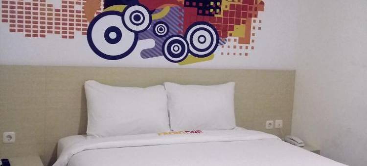 宗班绿红伊斯兰酒店(Green Red Hotel Syariah Jombang)图片