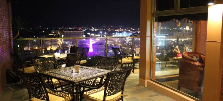 中央公园塔楼度假酒店(Central Park Tower Resort)图片