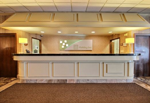 Radisson Hotel and Conference Center Fond du Lac Hotel Overview