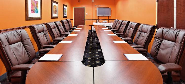 Holiday Inn Express & Suites TRINCITY特立尼达机场(Holiday Inn Express & Suites Trincity Trinidad Airport)图片