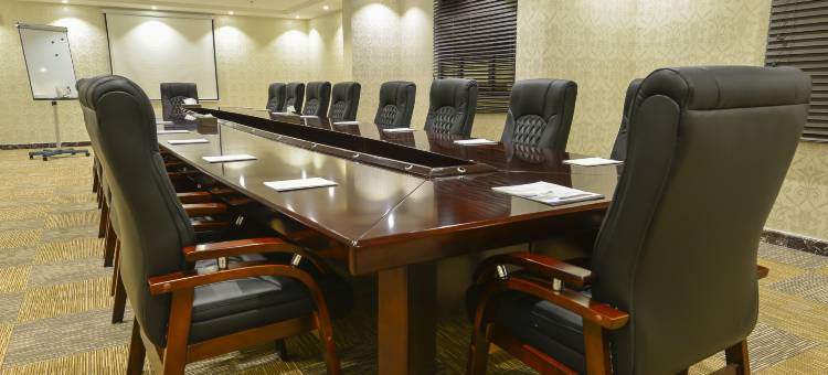 皇冠城酒店(Crown Town Hotel)图片